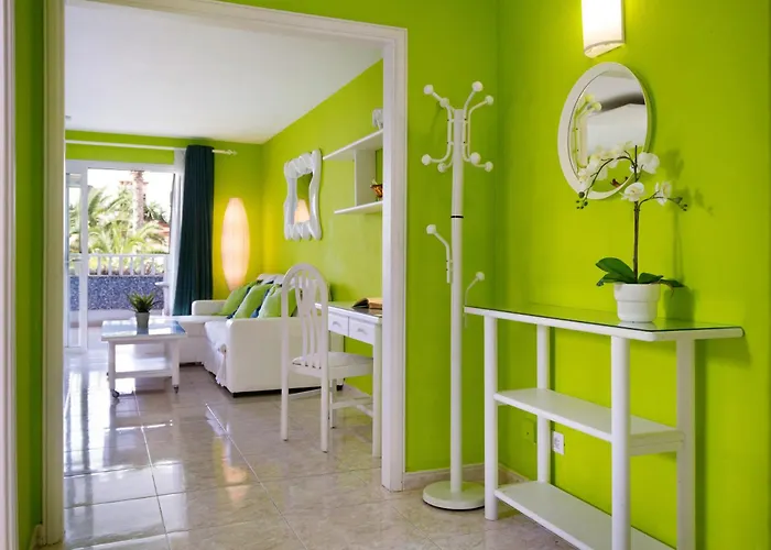 Lovely Ground Floor 코스타 테기세