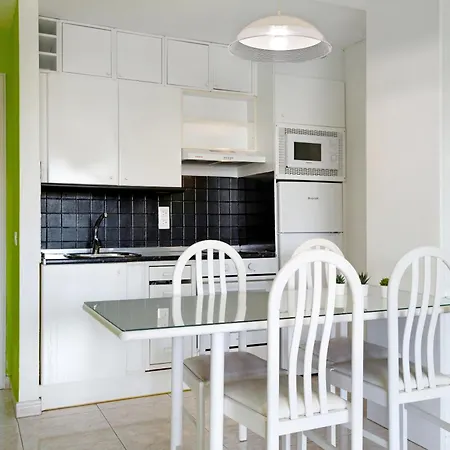 Lovely Ground Floor 코스타 테기세